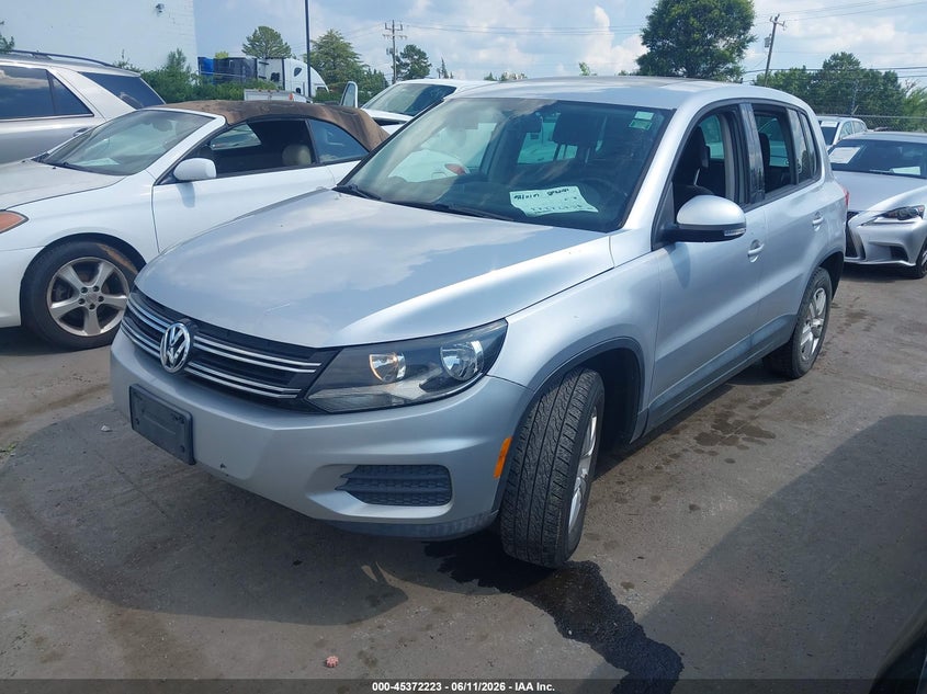 2013 Volkswagen Tiguan VIN WVGBV7AX2DW548398 IAAI salvage auction — NORMAL WEAR, Clear - Dealer Only (California), sold $900 on 2026-07-27 (photo 2)