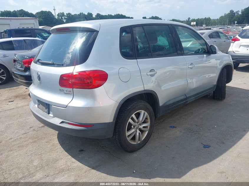 2013 Volkswagen Tiguan VIN WVGBV7AX2DW548398 IAAI salvage auction — NORMAL WEAR, Clear - Dealer Only (California), sold $900 on 2026-07-27 (photo 4)