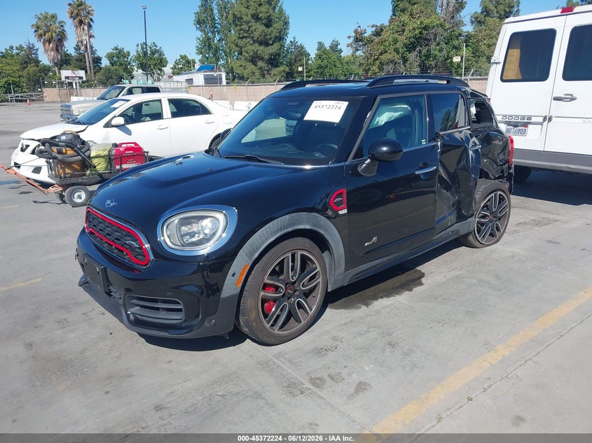 2018 Mini Countryman VIN WMZYV9C33J3B91933 IAAI salvage auction — LEFT REAR, Salvage (California), sold $2,400 on 2026-08-10 (photo 2)