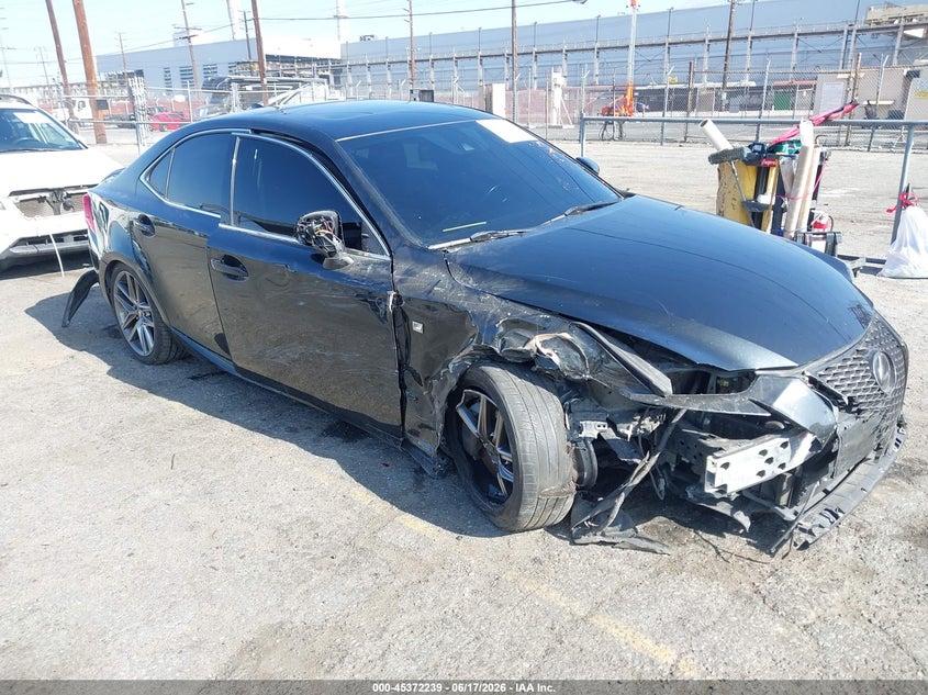 2020 Lexus Is VIN JTHGZ1E2XL5018144 IAAI salvage auction — RIGHT SIDE, Salvage (California), sold $825 on 2026-07-28 (photo 1)