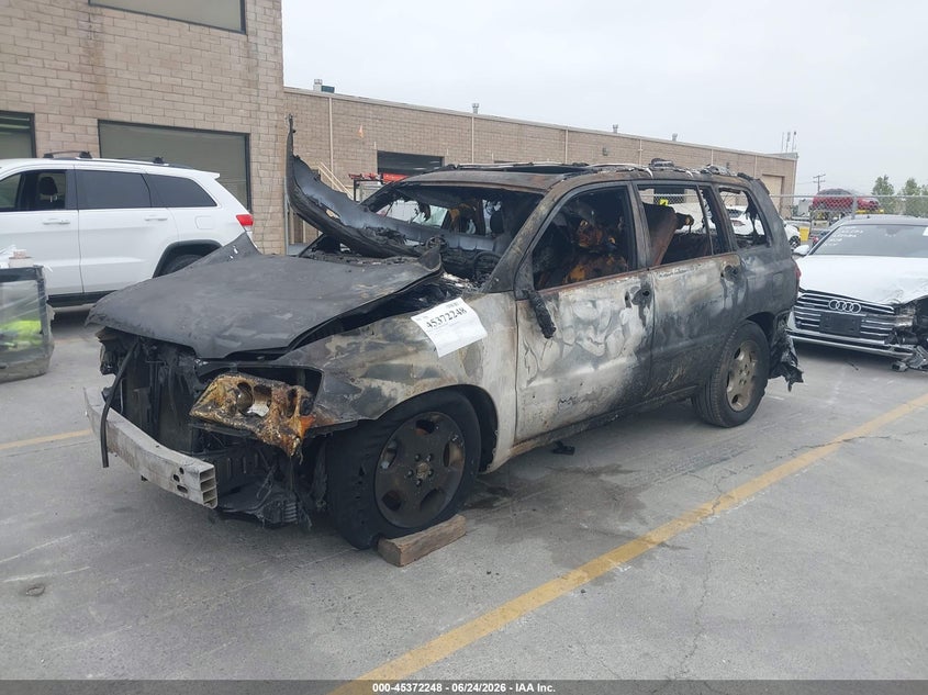 2007 Toyota Highlander VIN JTEDP21A670148790 IAAI salvage auction — BURN, Non-Repairable (California), sold $100 on 2026-07-29 (photo 2)
