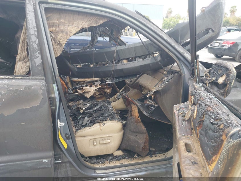 2007 Toyota Highlander VIN JTEDP21A670148790 IAAI salvage auction — BURN, Non-Repairable (California), sold $100 on 2026-07-29 (photo 5)