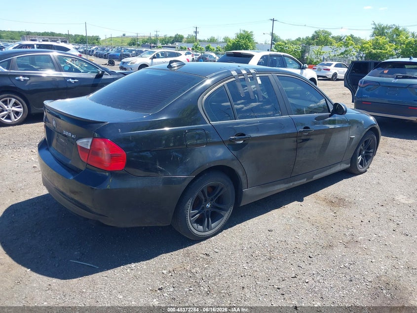 2008 BMW 3 series VIN WBAVC73548KX90719 IAAI salvage auction — NORMAL WEAR, Clear (New Jersey), sold $475 on 2026-07-29 (photo 4)