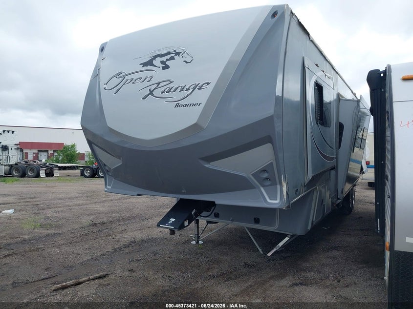 2016 Highland ridge Open range VIN 58TFL4121G5024101 IAAI salvage auction — STORM DAMAGE, Clear (North Dakota), sold $75 on 2026-07-28 (photo 2)