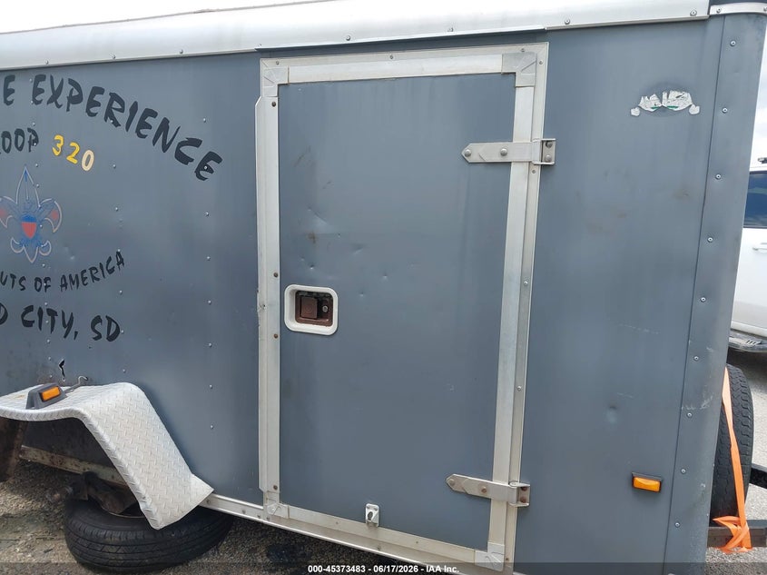 1997 Wells cargo Unknown VIN 1WC200E12V4028860 IAAI salvage auction — SIDE, Clear (North Dakota), sold $175 on 2026-07-22 (photo 5)