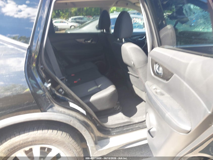2019 Nissan Rogue VIN KNMAT2MT8KP507220 IAAI salvage auction — FRONT END, Salvage (Ohio), sold $1,050 on 2026-07-21 (photo 8)