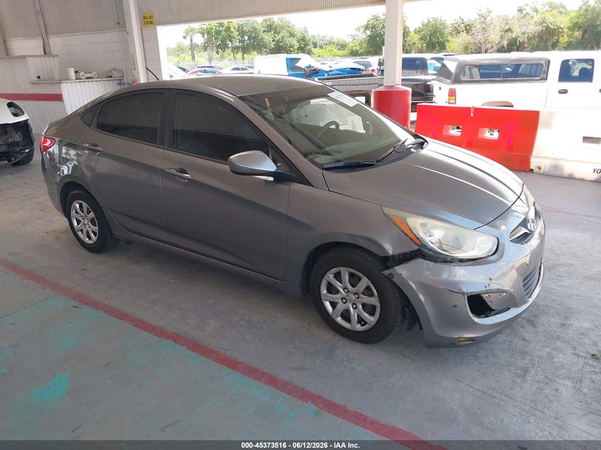 2014 Hyundai Accent VIN KMHCT4AE0EU636953 IAAI salvage auction — FRONT END, Rebuildable (Florida), sold $675 on 2026-07-15 (photo 1)