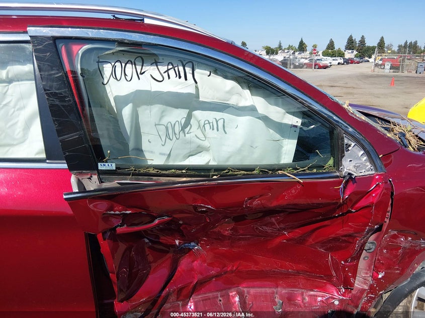 2022 Nissan Rogue VIN JN1BJ1BV9NW346883 IAAI salvage auction — SIDE, Salvage Title, sold $1,050 on 2026-07-28 (photo 5)