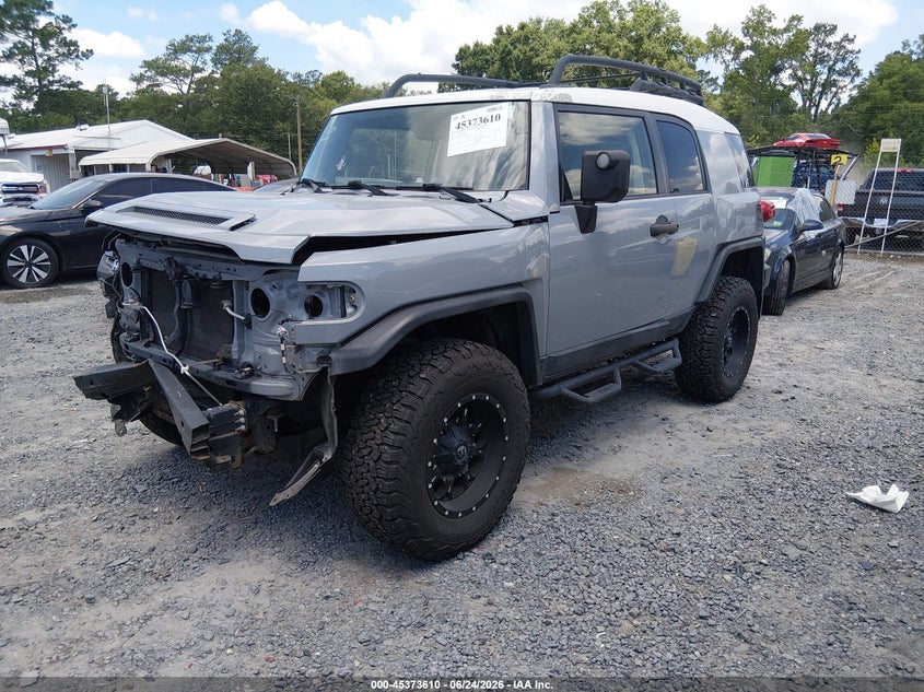 2014 Toyota Fj cruiser VIN JTEZU4BF9EK013986 IAAI salvage auction — FRONT END, Clear (South Carolina), sold $10,000 on 2026-07-28 (photo 2)