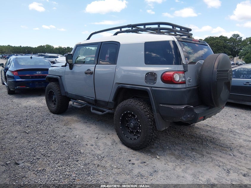 2014 Toyota Fj cruiser VIN JTEZU4BF9EK013986 IAAI salvage auction — FRONT END, Clear (South Carolina), sold $10,000 on 2026-07-28 (photo 3)