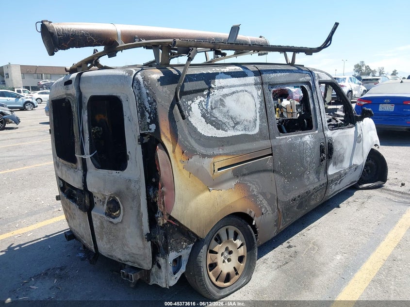 2015 Ram Promaster city VIN ZFBERFAT1F6A37478 IAAI salvage auction — TOTAL BURN, Salvage Title, sold $150 on 2026-07-14 (photo 4)