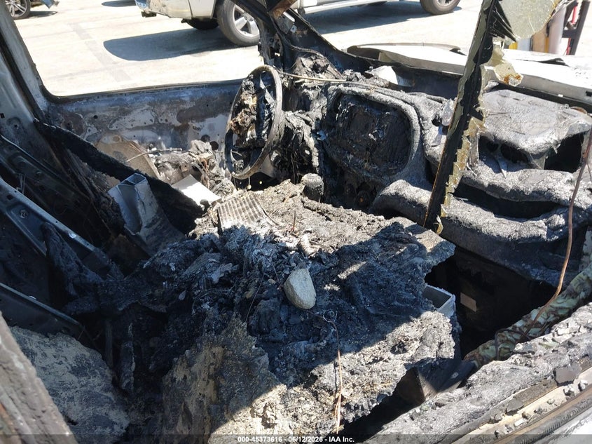 2015 Ram Promaster city VIN ZFBERFAT1F6A37478 IAAI salvage auction — TOTAL BURN, Salvage Title, sold $150 on 2026-07-14 (photo 5)