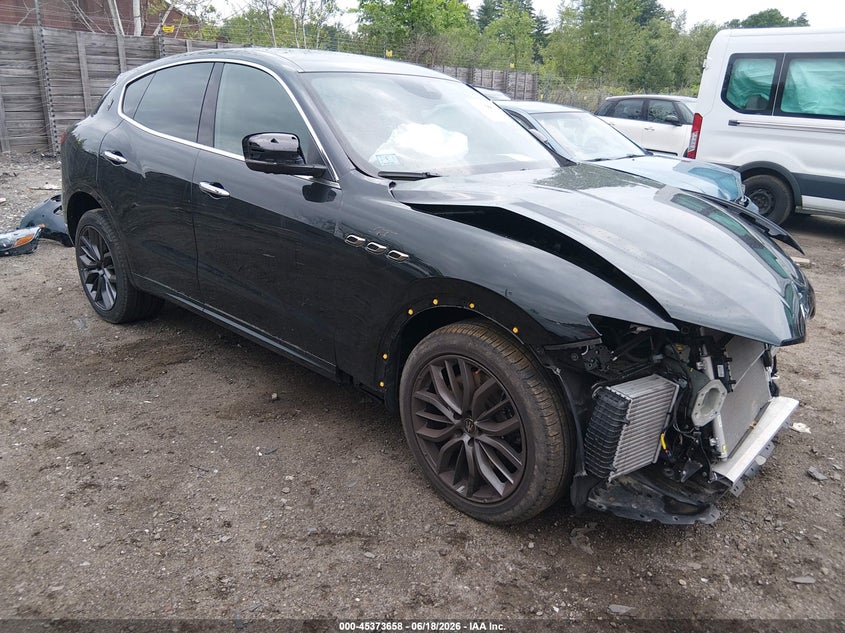 2024 Maserati Levante VIN ZN661XUM6RX453832 IAAI salvage auction — FRONT END, Salvage Title, sold $13,550 on 2026-08-10 (photo 1)