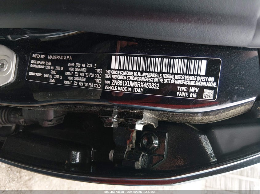 2024 Maserati Levante VIN ZN661XUM6RX453832 IAAI salvage auction — FRONT END, Salvage Title, sold $13,550 on 2026-08-10 (photo 9)
