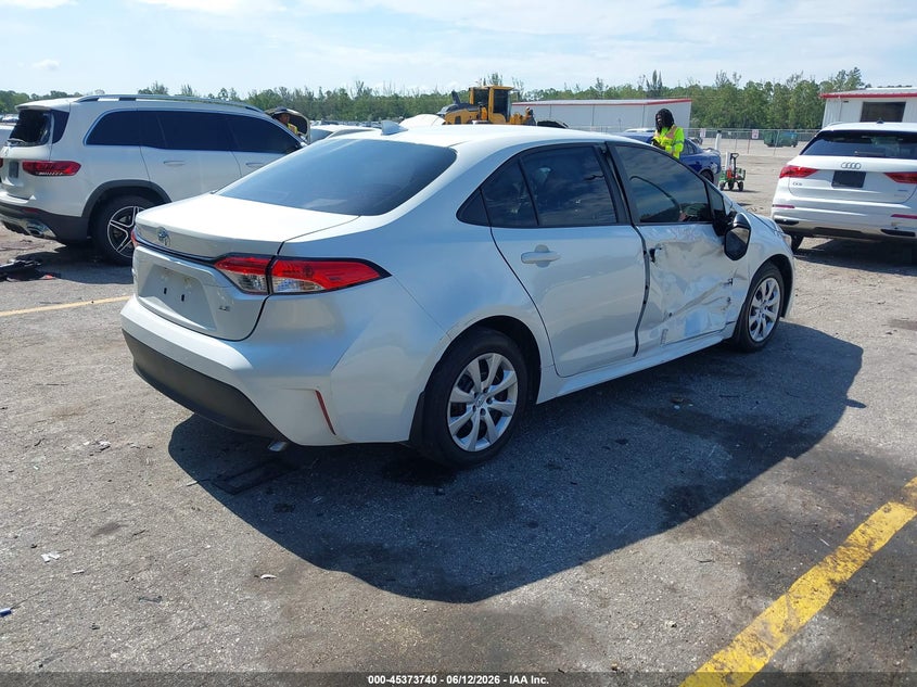 2025 Toyota Corolla VIN 5YFB4MDE0SP303394 IAAI salvage auction — SIDE, Salvage Title, sold $7,050 on 2026-07-20 (photo 4)