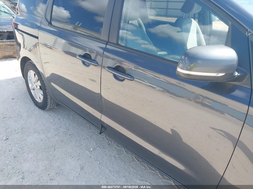 2016 Kia SEDONA VIN KNDMB5C11G6089310 IAAI salvage auction — NORMAL WEAR, Clear (Utah), sold $1,250 on 2026-07-09 (photo 6)