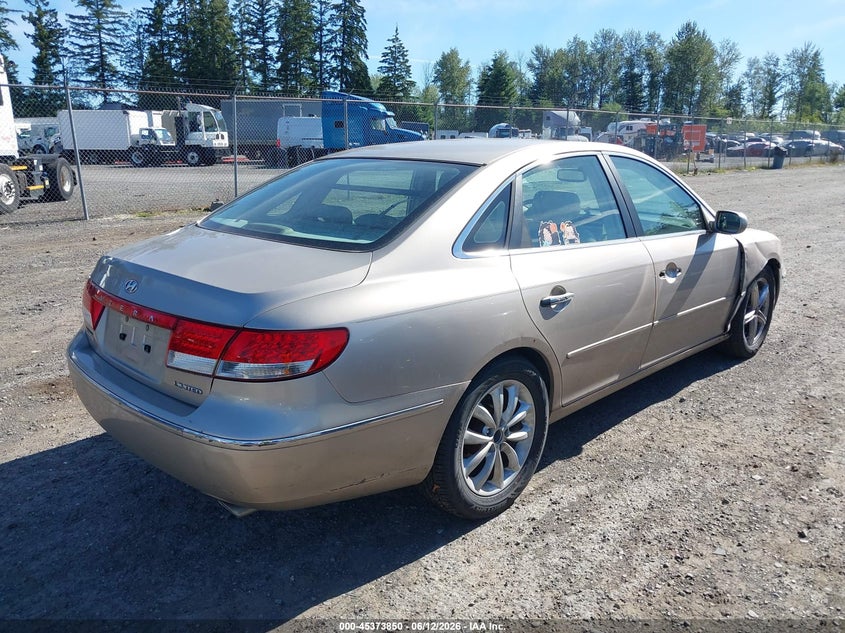 2006 Hyundai Azera VIN KMHFC46F86A089870 IAAI salvage auction — NORMAL WEAR, Clear (Washington), sold $350 on 2026-07-22 (photo 4)