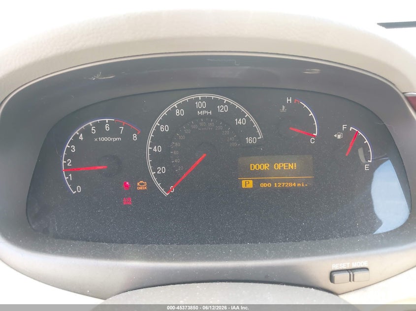 2006 Hyundai Azera VIN KMHFC46F86A089870 IAAI salvage auction — NORMAL WEAR, Clear (Washington), sold $350 on 2026-07-22 (photo 7)