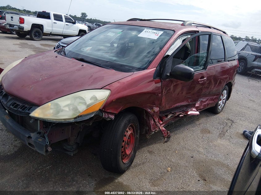 2007 Toyota Sienna VIN 5TDZK23C97S072079 IAAI salvage auction — SIDE, Salvage (Louisiana), sold $375 on 2026-07-15 (photo 2)