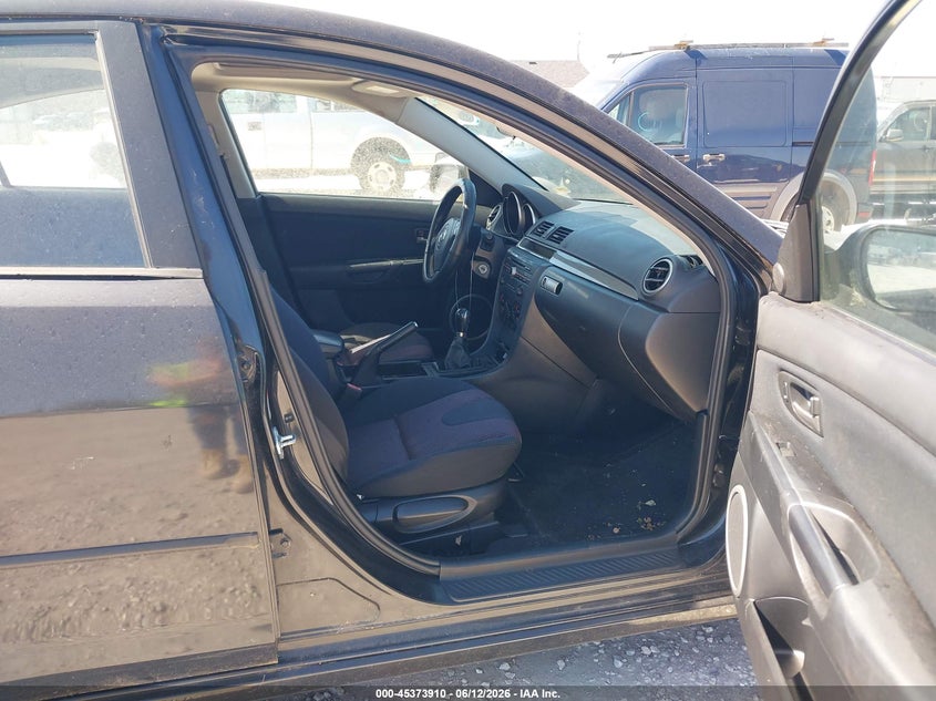 2006 Mazda 3 VIN JM1BK324461539907 IAAI salvage auction — NORMAL WEAR, Clear (Missouri), sold $325 on 2026-07-30 (photo 5)