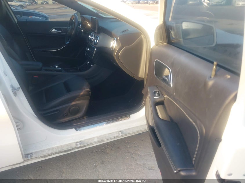 2016 Mercedes-benz Gla-klasse VIN WDCTG4GB4GJ194148 IAAI salvage auction — FRONT END, Salvage (Texas), sold $2,100 on 2026-07-29 (photo 5)