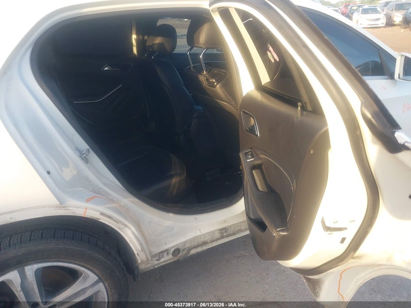 2016 Mercedes-benz Gla-klasse VIN WDCTG4GB4GJ194148 IAAI salvage auction — FRONT END, Salvage (Texas), sold $2,100 on 2026-07-29 (photo 8)