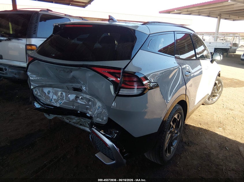 2025 Kia Sportage VIN 5XYK53DF9SG270111 IAAI salvage auction — REAR END, Salvage (Arizona), sold $11,000 on 2026-07-28 (photo 4)