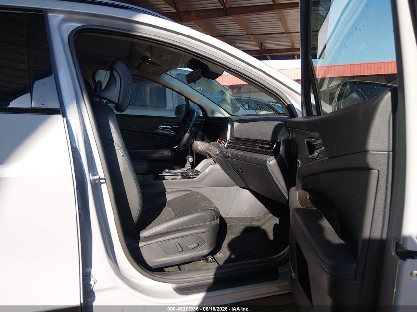 2025 Kia Sportage VIN 5XYK53DF9SG270111 IAAI salvage auction — REAR END, Salvage (Arizona), sold $11,000 on 2026-07-28 (photo 5)