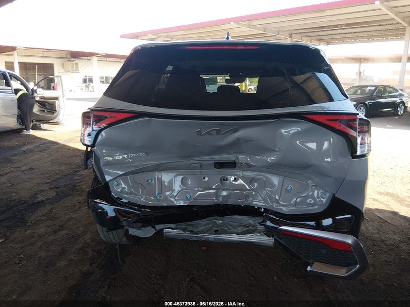 2025 Kia Sportage VIN 5XYK53DF9SG270111 IAAI salvage auction — REAR END, Salvage (Arizona), sold $11,000 on 2026-07-28 (photo 6)