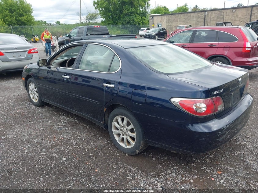 2003 Lexus Es 300 VIN JTHBF30G130099341 IAAI salvage auction — NORMAL WEAR, Clear (New York), sold $425 on 2026-07-09 (photo 3)