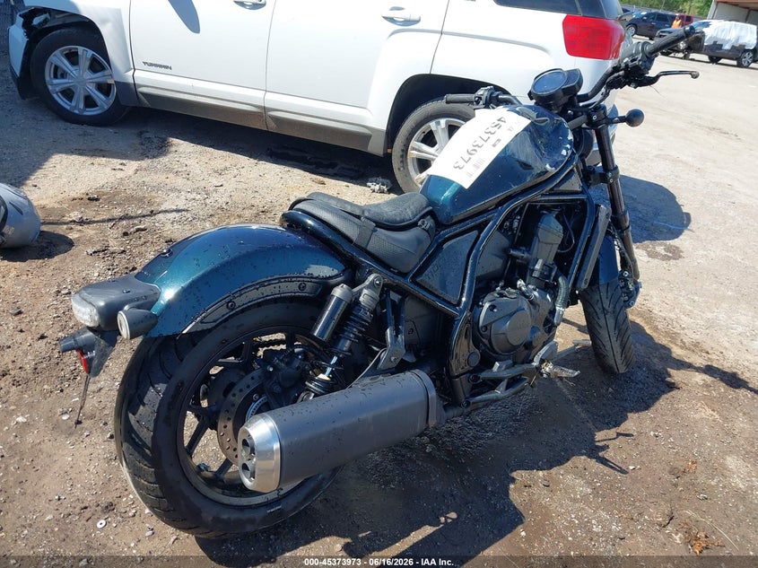 2023 Honda Cm VIN JH2SC830XPK200643 IAAI salvage auction — RIGHT SIDE, Salvage (Oklahoma), sold $25 on 2026-07-29 (photo 4)