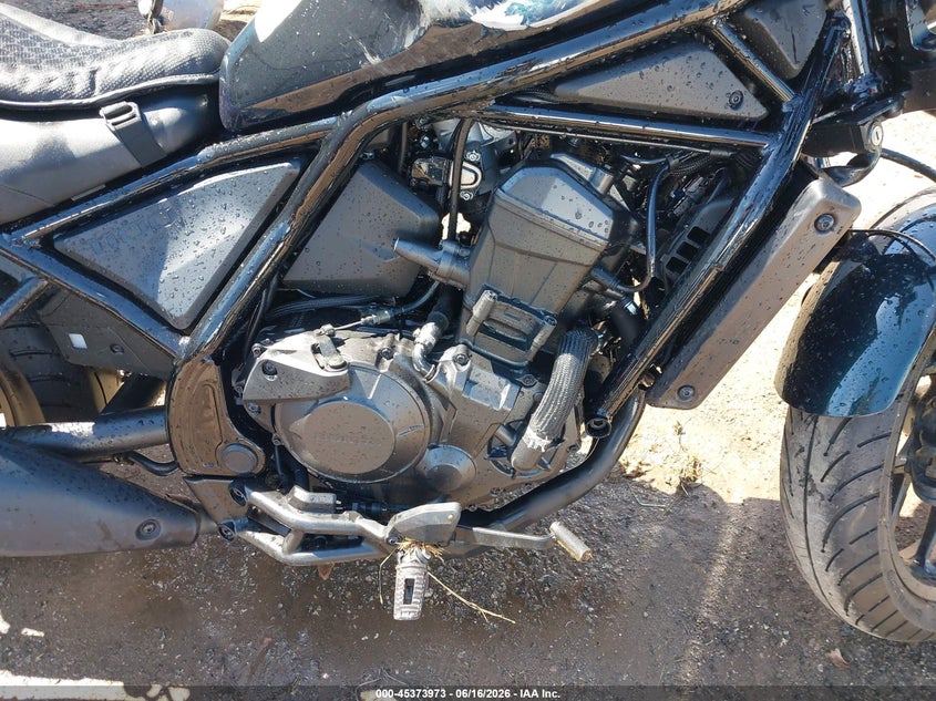 2023 Honda Cm VIN JH2SC830XPK200643 IAAI salvage auction — RIGHT SIDE, Salvage (Oklahoma), sold $25 on 2026-07-29 (photo 8)