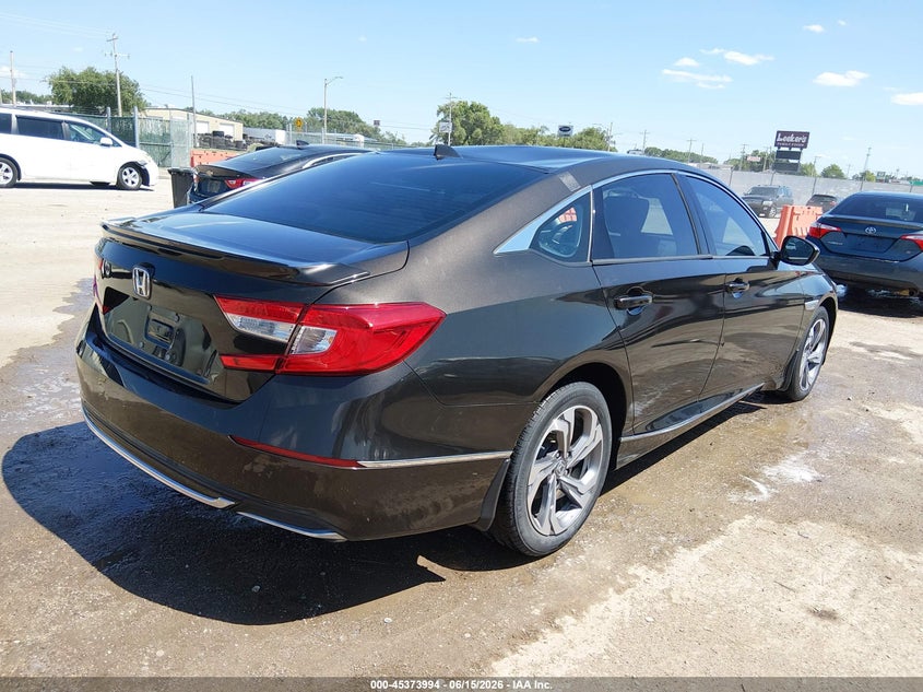 2018 Honda Accord VIN 1HGCV1F46JA036769 IAAI salvage auction — ROOF, Salvage (Kansas), sold $8,900 on 2026-07-31 (photo 4)