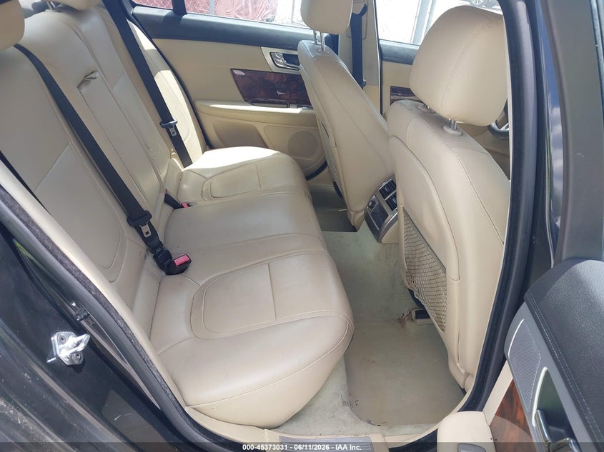 2013 Jaguar Xf VIN SAJWA0E73D8S95794 IAAI salvage auction — NORMAL WEAR, Clear (Louisiana), sold $925 on 2026-07-23 (photo 8)