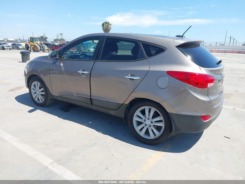 2013 Hyundai Tucson VIN KM8JU3ACXDU637278 IAAI salvage auction — LEFT SIDE, Salvage (California), sold $2,400 on 2026-07-08 (photo 3)