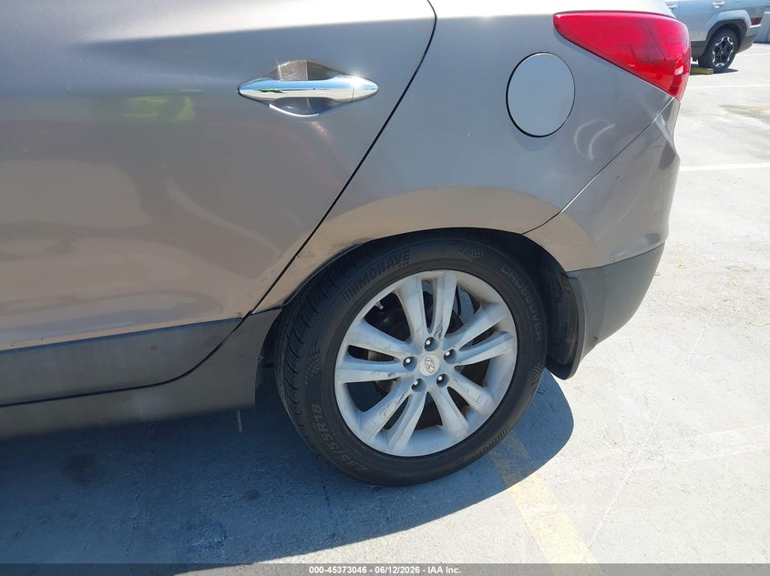 2013 Hyundai Tucson VIN KM8JU3ACXDU637278 IAAI salvage auction — LEFT SIDE, Salvage (California), sold $2,400 on 2026-07-08 (photo 6)