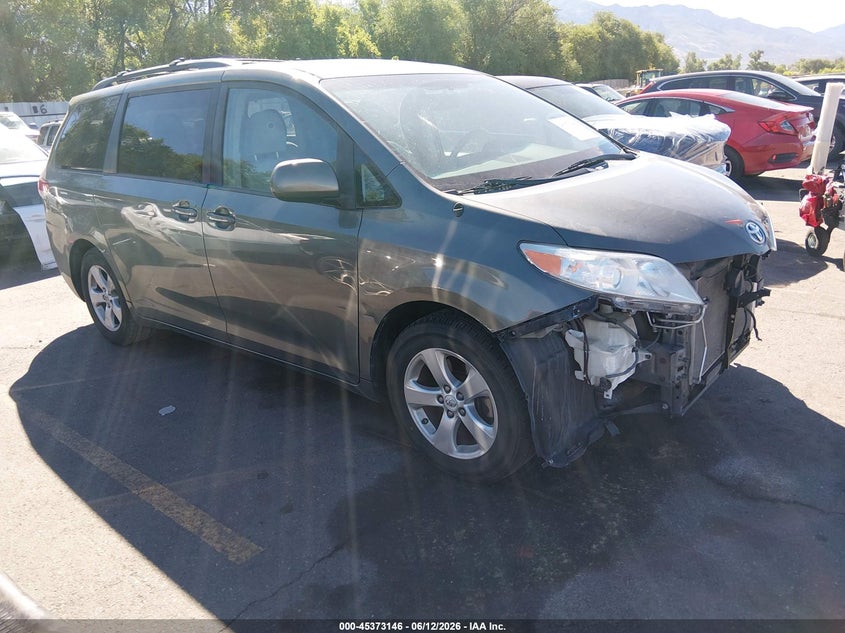 2012 Toyota Sienna VIN 5TDKK3DC9CS201549 IAAI salvage auction — FRONT END, Salvage (Utah), sold $2,800 on 2026-07-24 (photo 1)