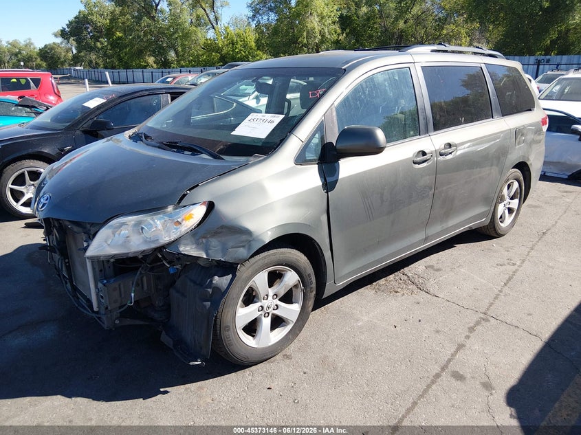 2012 Toyota Sienna VIN 5TDKK3DC9CS201549 IAAI salvage auction — FRONT END, Salvage (Utah), sold $2,800 on 2026-07-24 (photo 2)