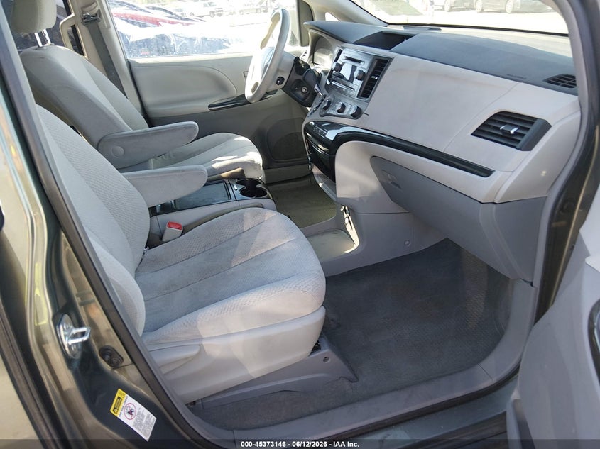 2012 Toyota Sienna VIN 5TDKK3DC9CS201549 IAAI salvage auction — FRONT END, Salvage (Utah), sold $2,800 on 2026-07-24 (photo 5)