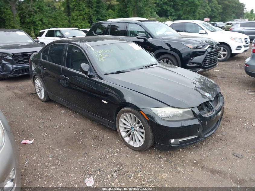 2011 BMW 3er VIN WBAPL5C56BA921319 IAAI salvage auction — FRONT & REAR, Mv-907A (New York), sold $675 on 2026-07-07 (photo 1)