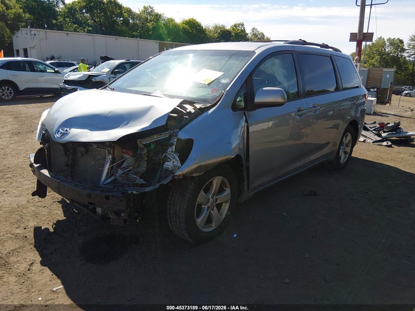 2017 Toyota Sienna VIN 5TDKZ3DC8HS844820 IAAI salvage auction — FRONT END, Salvage (Massachusetts), sold $1,700 on 2026-07-28 (photo 2)