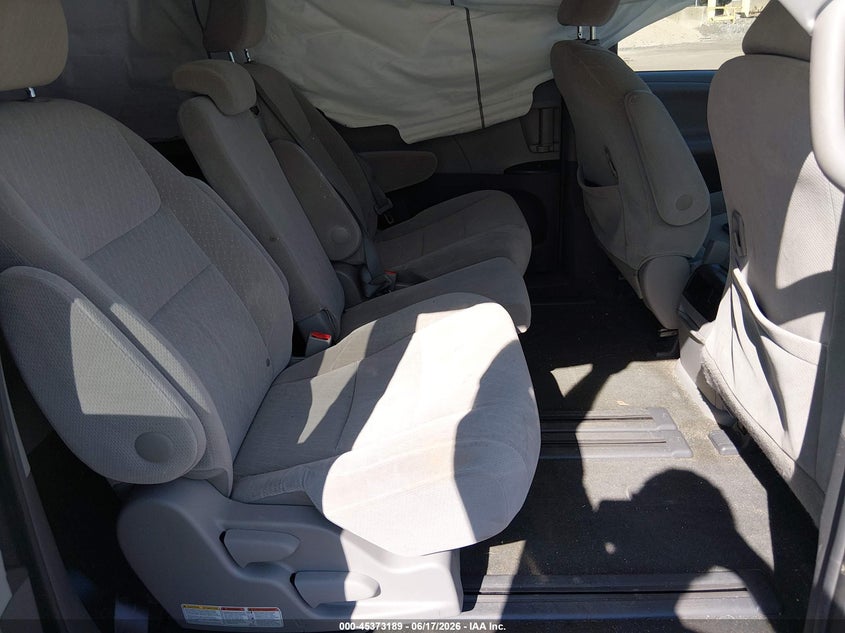 2017 Toyota Sienna VIN 5TDKZ3DC8HS844820 IAAI salvage auction — FRONT END, Salvage (Massachusetts), sold $1,700 on 2026-07-28 (photo 8)