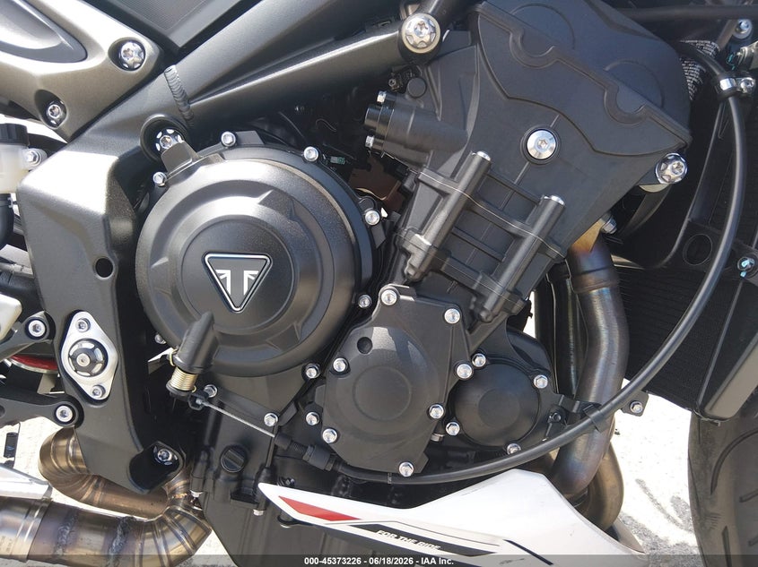2025 Triumph motorcycle Street VIN SMTA604S6STCC6852 IAAI salvage auction — FRONT END, Salvage (California), sold $2,650 on 2026-07-28 (photo 8)