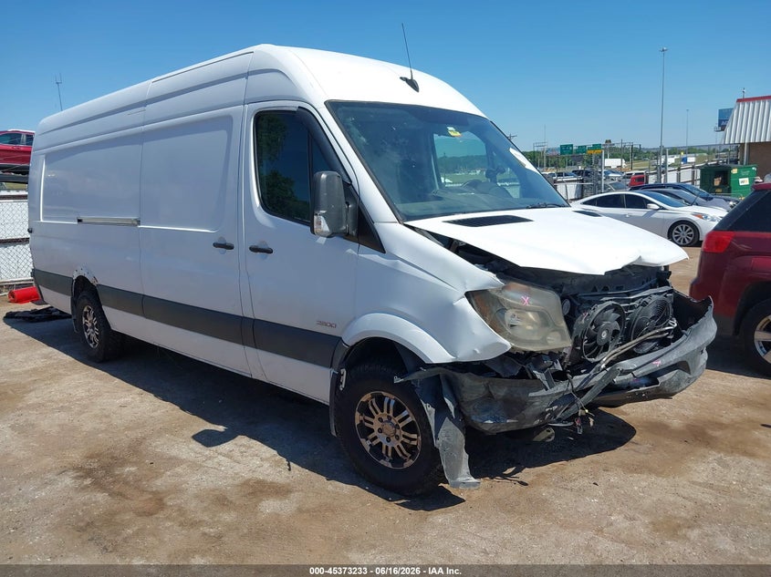 2014 Freightliner Sprinter 2500 VIN WDYPE8DC2E5857177 IAAI salvage auction — FRONT END, Clear (Oklahoma), sold $1,500 on 2026-08-08 (photo 1)