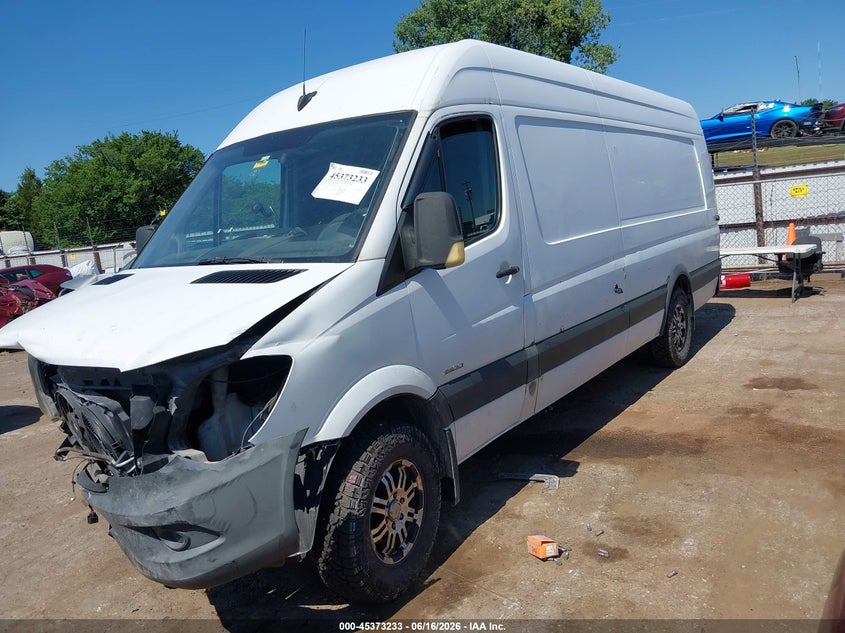 2014 Freightliner Sprinter 2500 VIN WDYPE8DC2E5857177 IAAI salvage auction — FRONT END, Clear (Oklahoma), sold $1,500 on 2026-08-08 (photo 2)
