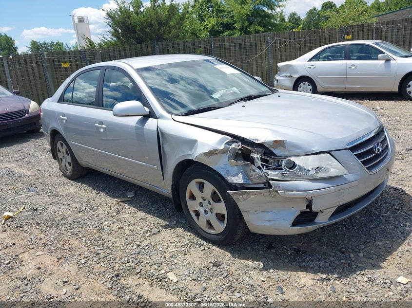 2009 Hyundai Sonata VIN 5NPET46C99H557396 IAAI salvage auction — RIGHT FRONT, Clear (Virginia), sold $1,150 on 2026-07-20 (photo 1)