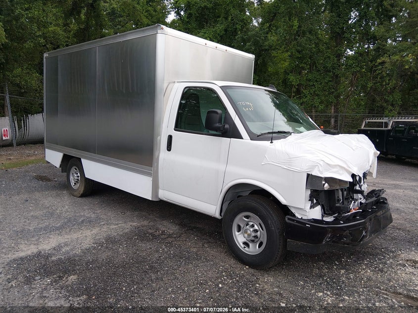 2025 Chevrolet Express 2500 VIN 1HA0GSF78SN020364 IAAI salvage auction — FRONT END, Clear (Pennsylvania), sold $13,200 on 2026-07-14 (photo 1)