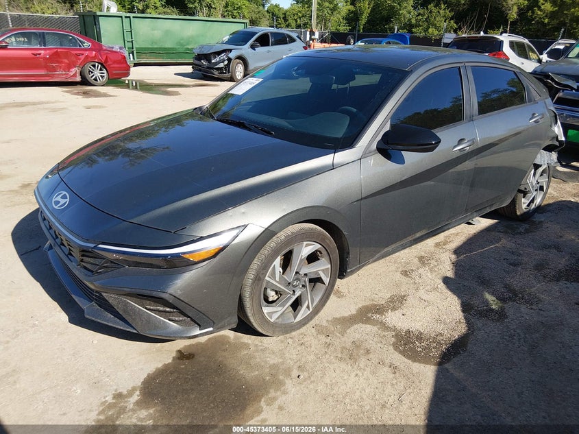 2025 Hyundai Elantra VIN KMHLM4DG3SU926562 IAAI salvage auction — REAR END, Salvage (Kansas), sold $4,050 on 2026-07-15 (photo 2)