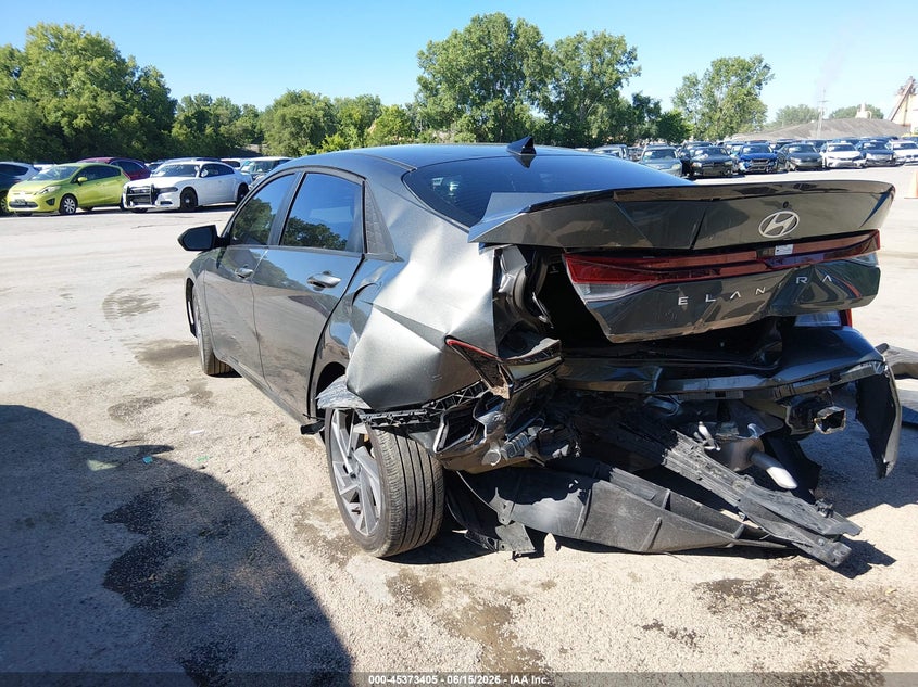 2025 Hyundai Elantra VIN KMHLM4DG3SU926562 IAAI salvage auction — REAR END, Salvage (Kansas), sold $4,050 on 2026-07-15 (photo 6)