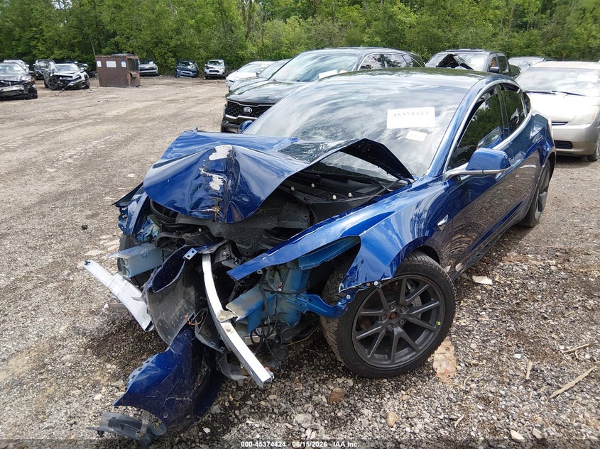 2020 Tesla Model 3 VIN 5YJ3E1EB5LF647661 IAAI salvage auction — FRONT END, Salvage (Ohio), sold $1,975 on 2026-07-30 (photo 6)
